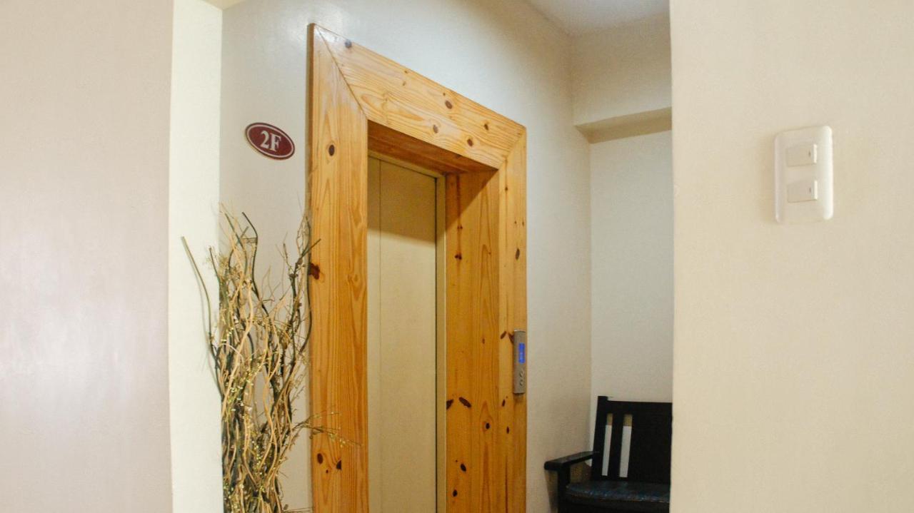 Reddoorz Plus @ Mabolo Cebu Exterior photo